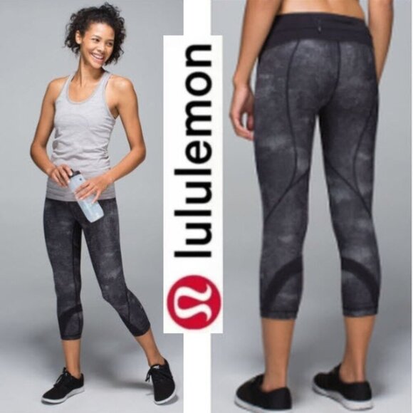 Lululemon Run: Inspire Crop II All Full-On Luxtreme Sequin Snake Slate Black 8 - Picture 1 of 16